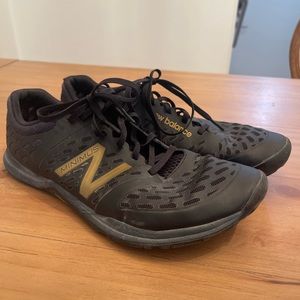 New Balance Minimus Running Shoes Size 11 Black Gray Gold Mens Vibram MX20GL4